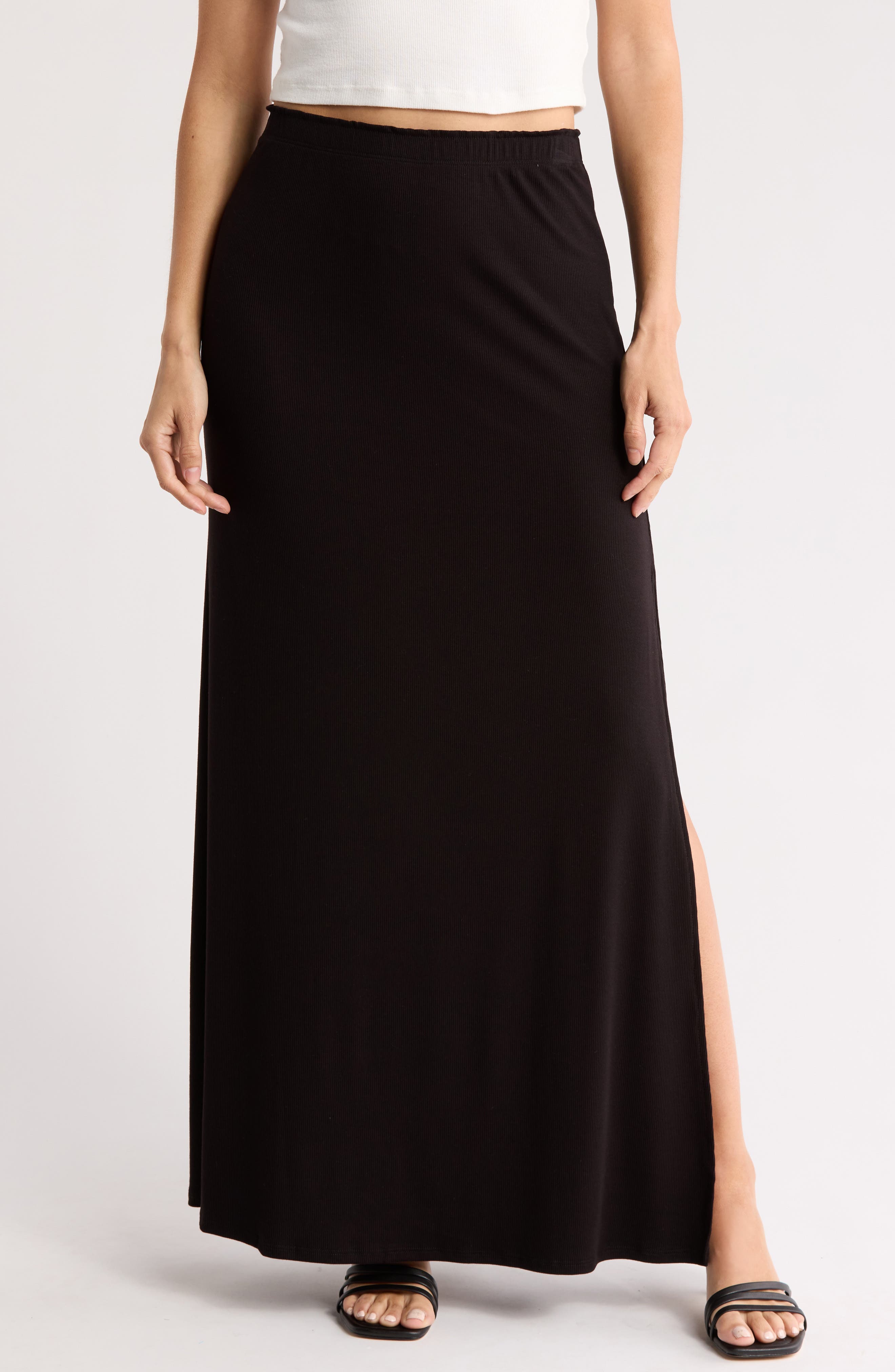 GO COUTURE Slit Maxi Skirt