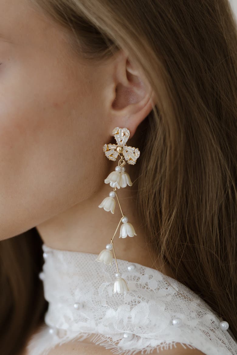 Soiree Crystal Drop Earrings, Alternate, color, Gold