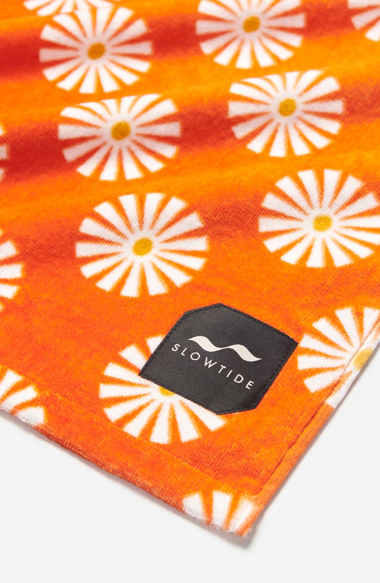 Slowtide Sun Dazed Beach Towel, Alternate, color, 