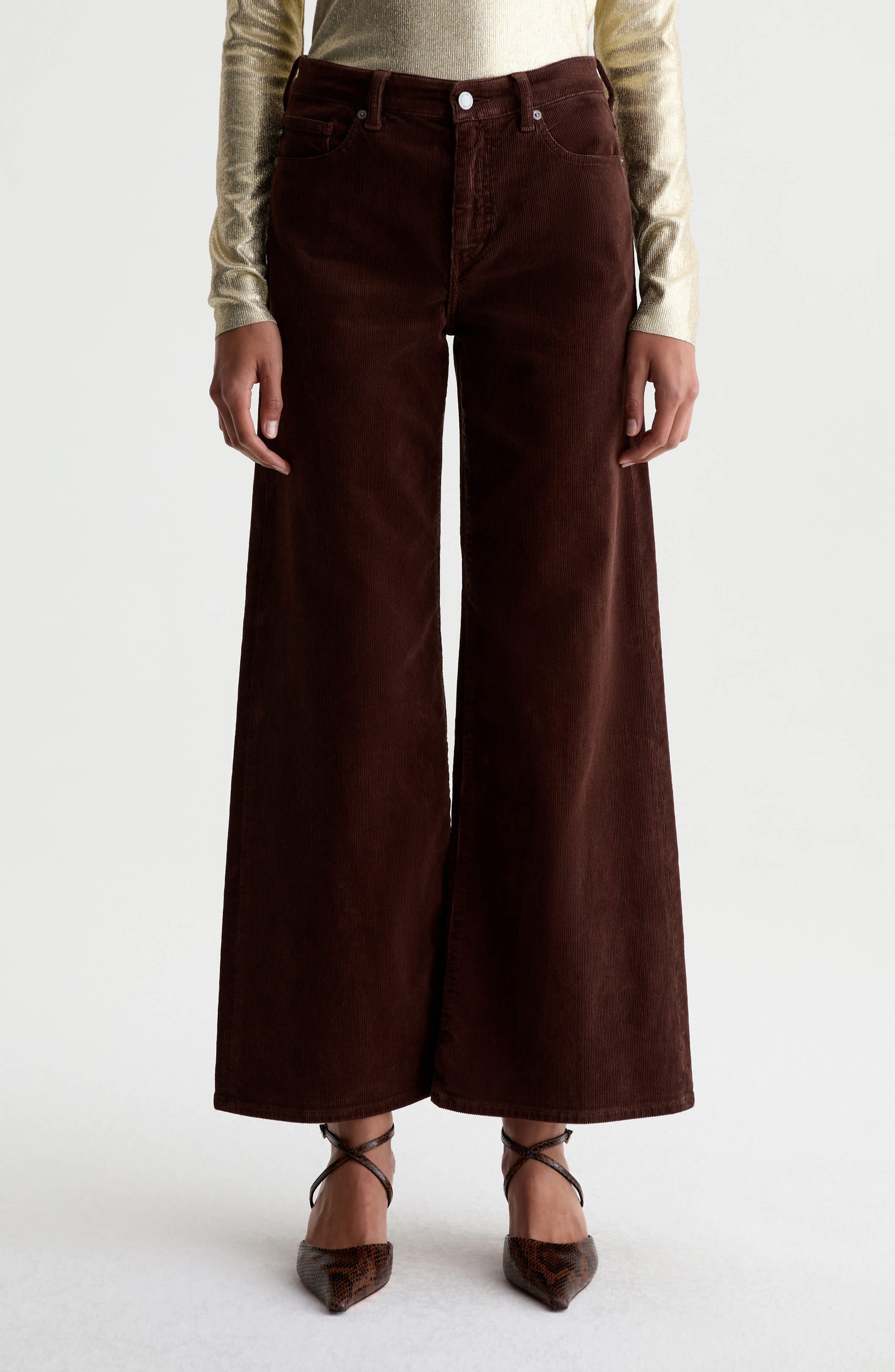 WOOD BROWN