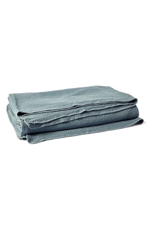 Cascade Matelassé Organic Cotton Blanket