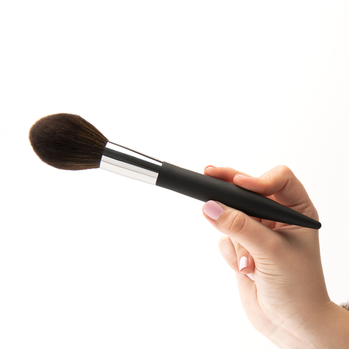 Omnia Brush Pro Pointed Blush Makeup Brush In Black