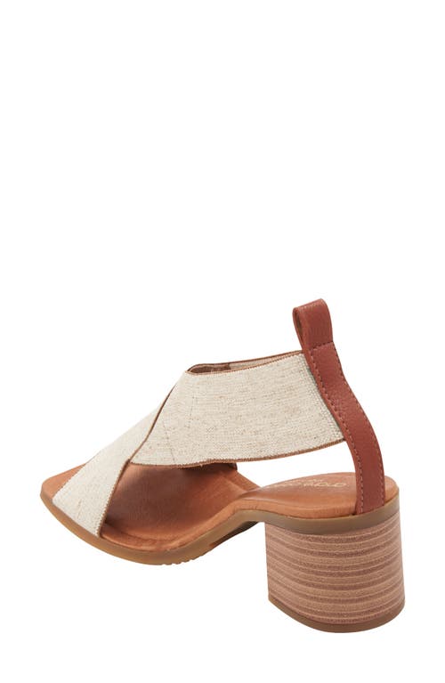 Andre Assous Naira Sandal In Beige Linen