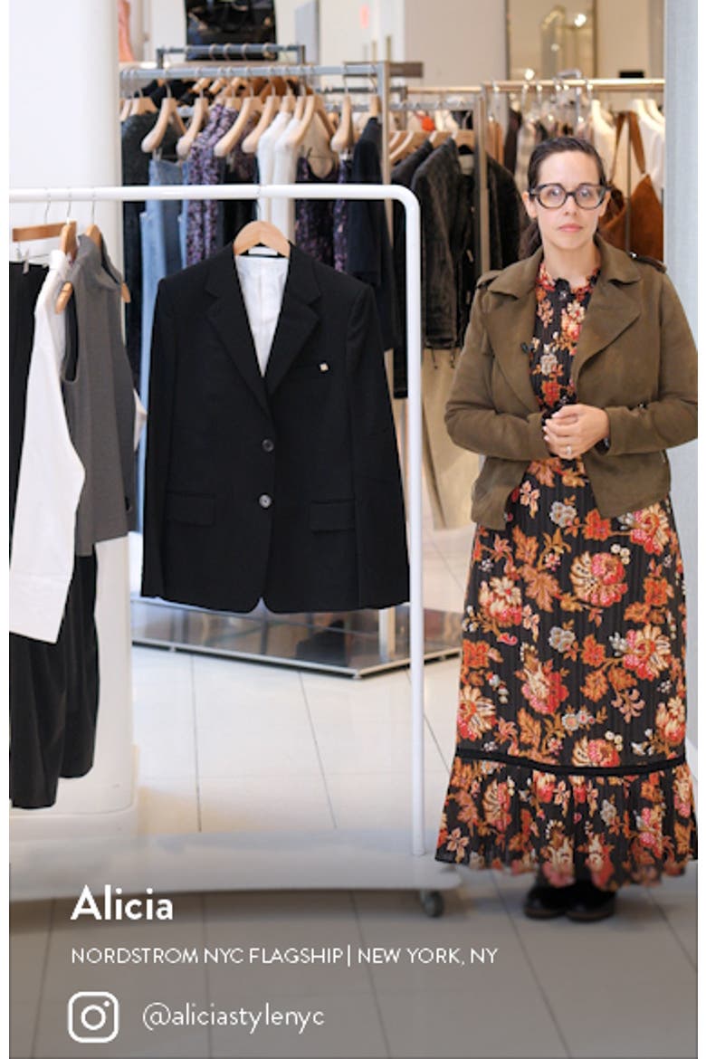 Curve Single Breasted Virgin Wool Blazer video