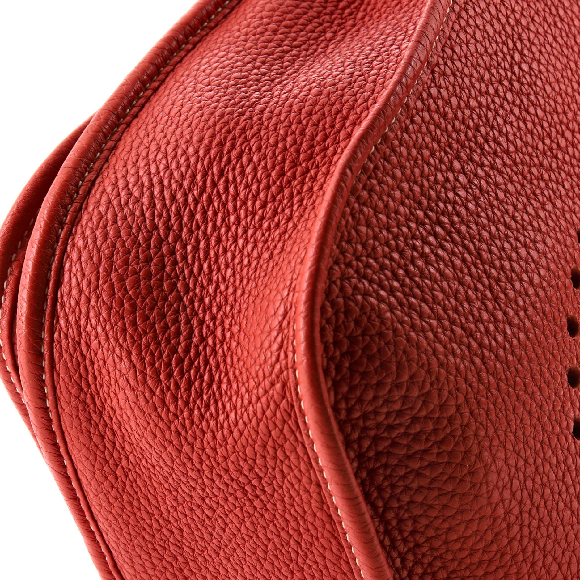 Pre-Owned Hermes Evelyne Bag Gen III Clemence GM, Alternate, color, Sanguine