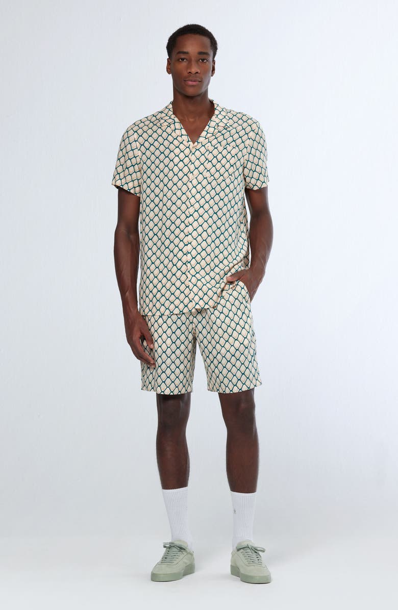 Scotch & Soda Fave Relaxed Straight Shorts, Alternate, color, Light Beige