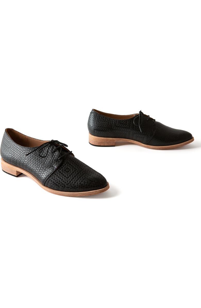 Fortress Emmy Oxford, Alternate, color, Braided Black