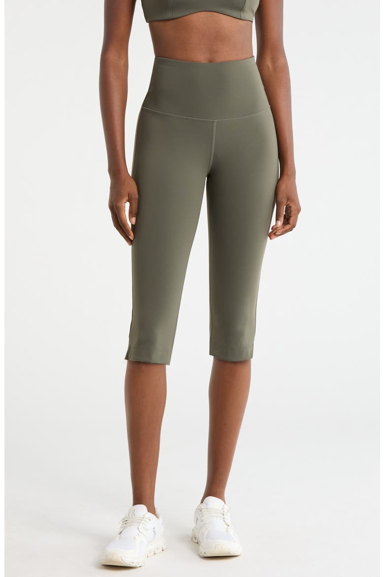 Sculpt Capri Leggings, Main, color, KAMBABA