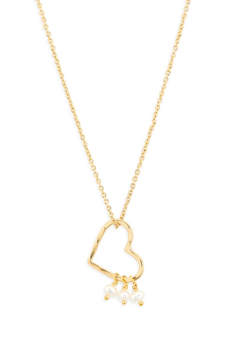 Esther Pearl Charm Heart Pendant Necklace video