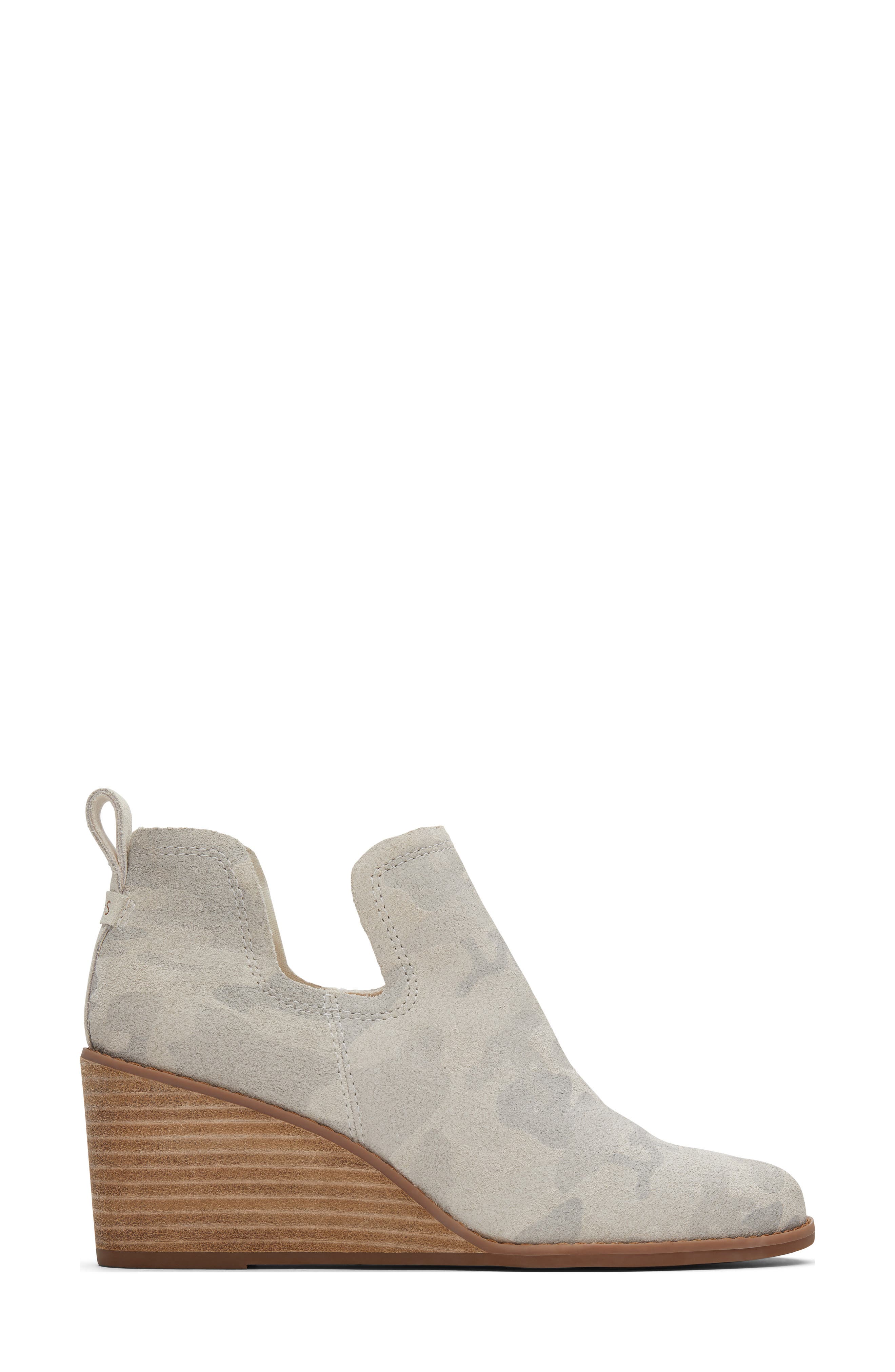 Kallie Wedge Bootie, Alternate, color, GREY NATURAL