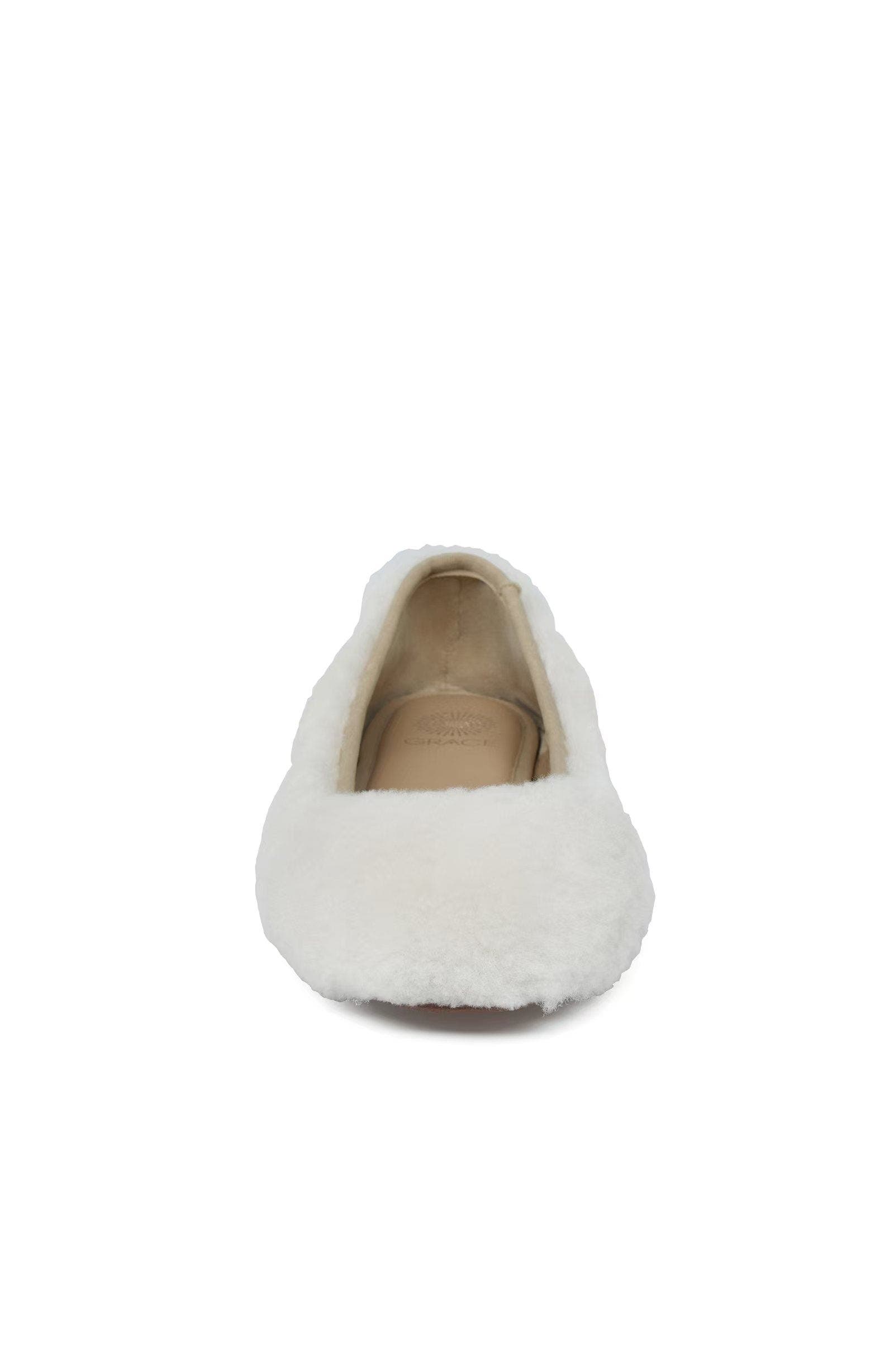 Grace Footwear Reims Ballerina, Alternate, color, Natural