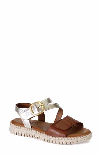Chau Fer Wedge Sandal