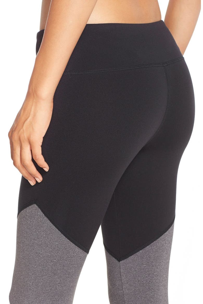 'Electra' Capri Leggings, Alternate, color, BLACK/ STORMY HEATHER