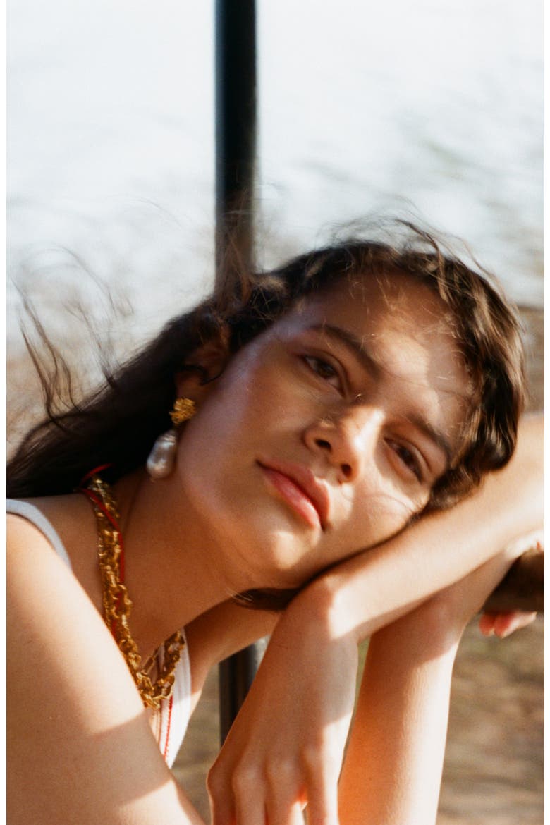The Fragment of Light Earrings, Alternate, color, GOLD