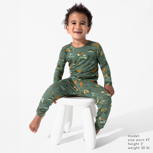Bellabu Bear Unisex Kids' Jurassic Park: Safari Set Of 2 Piece Pajamas In Green