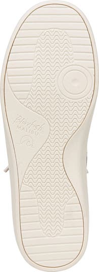 Boardwalk Low Top Sneaker