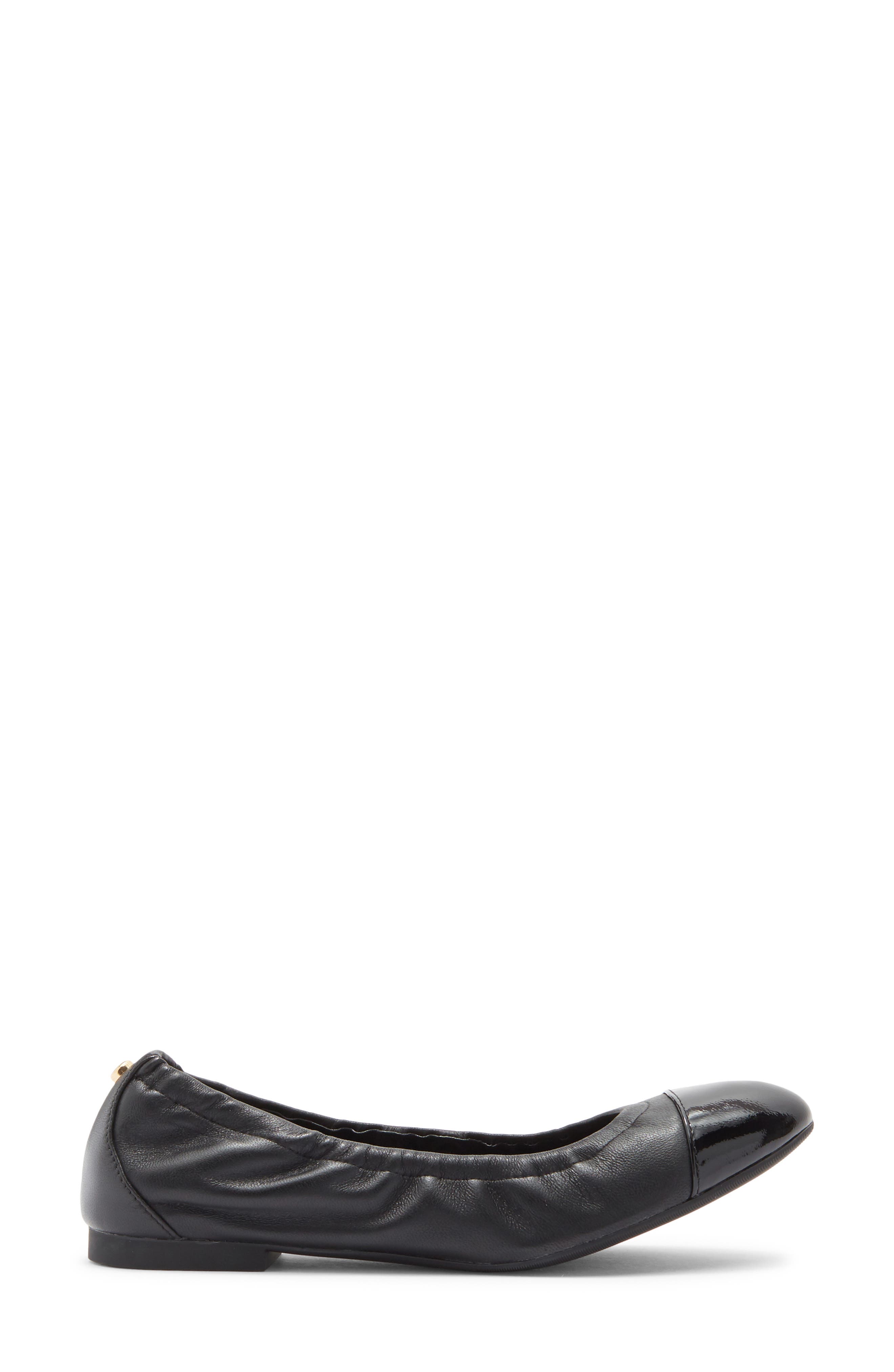 Stuart Weitzman Gabby Foldable Ballet Flat, Alternate, color, Black