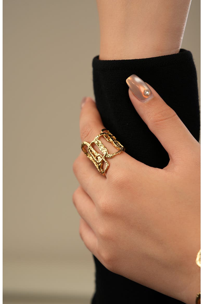 Roman Arc Golden Ring, Alternate, color, Gold