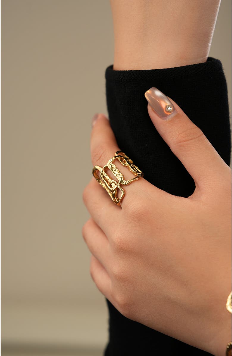 RETRO CHIC Roman Arc Golden Ring, Alternate, color, Gold