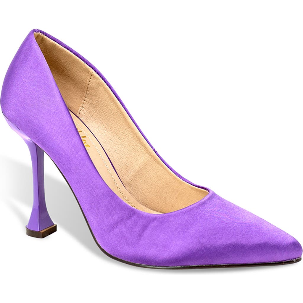 Chase & Chloe Chase And Chloe Yasmin Pointed Toe Pump