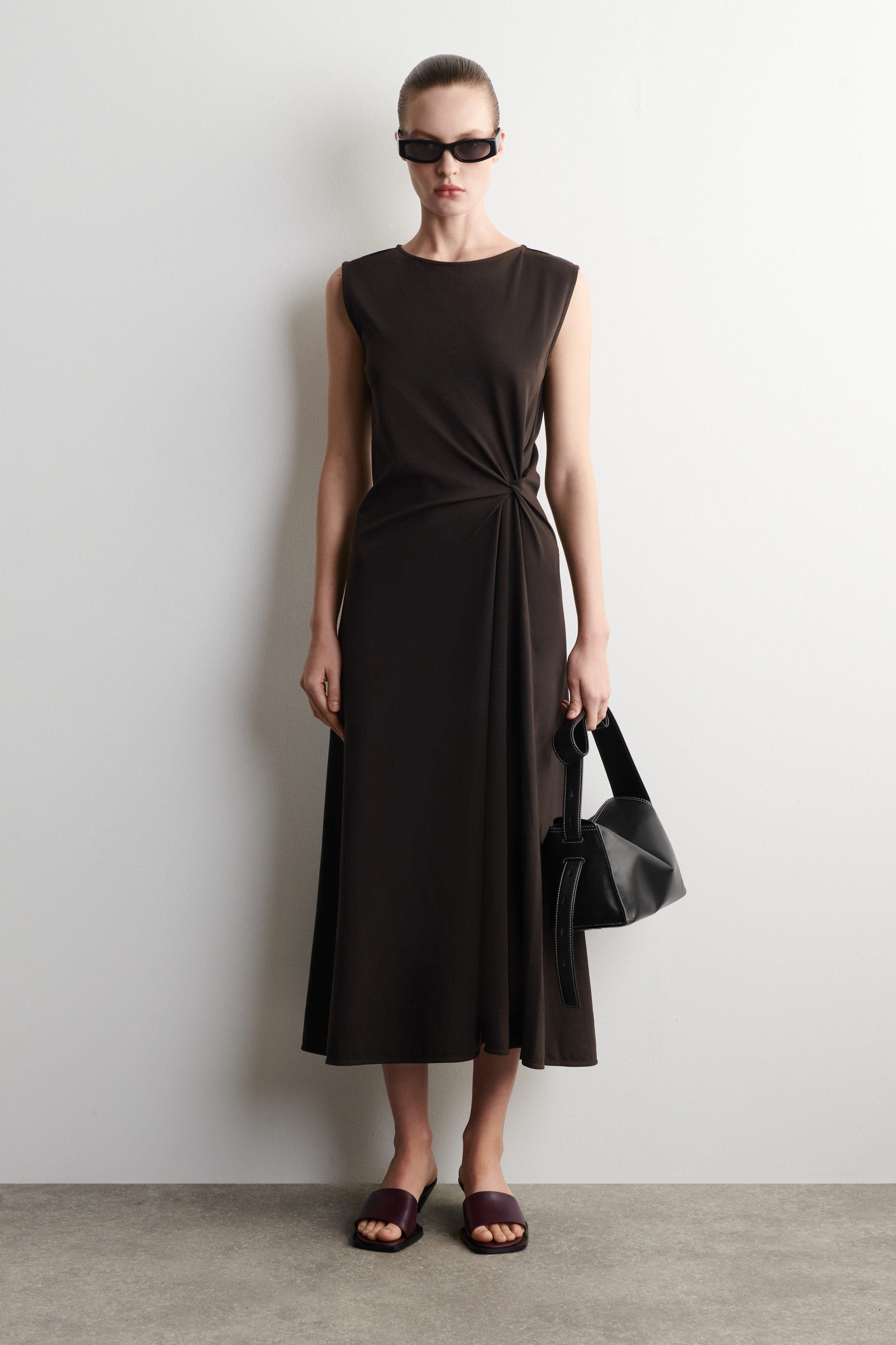 selected BROWN