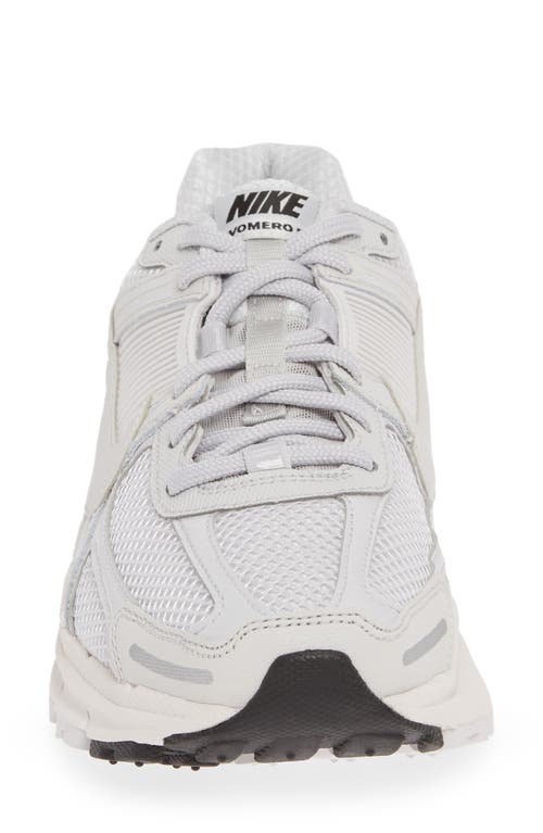 Nike Zoom Vomero 5 Sp Sneaker