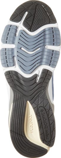 Gender Inclusive Made in USA 990 v6 Sneaker