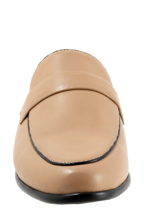 Trotters Lola Loafer Mule In Beige