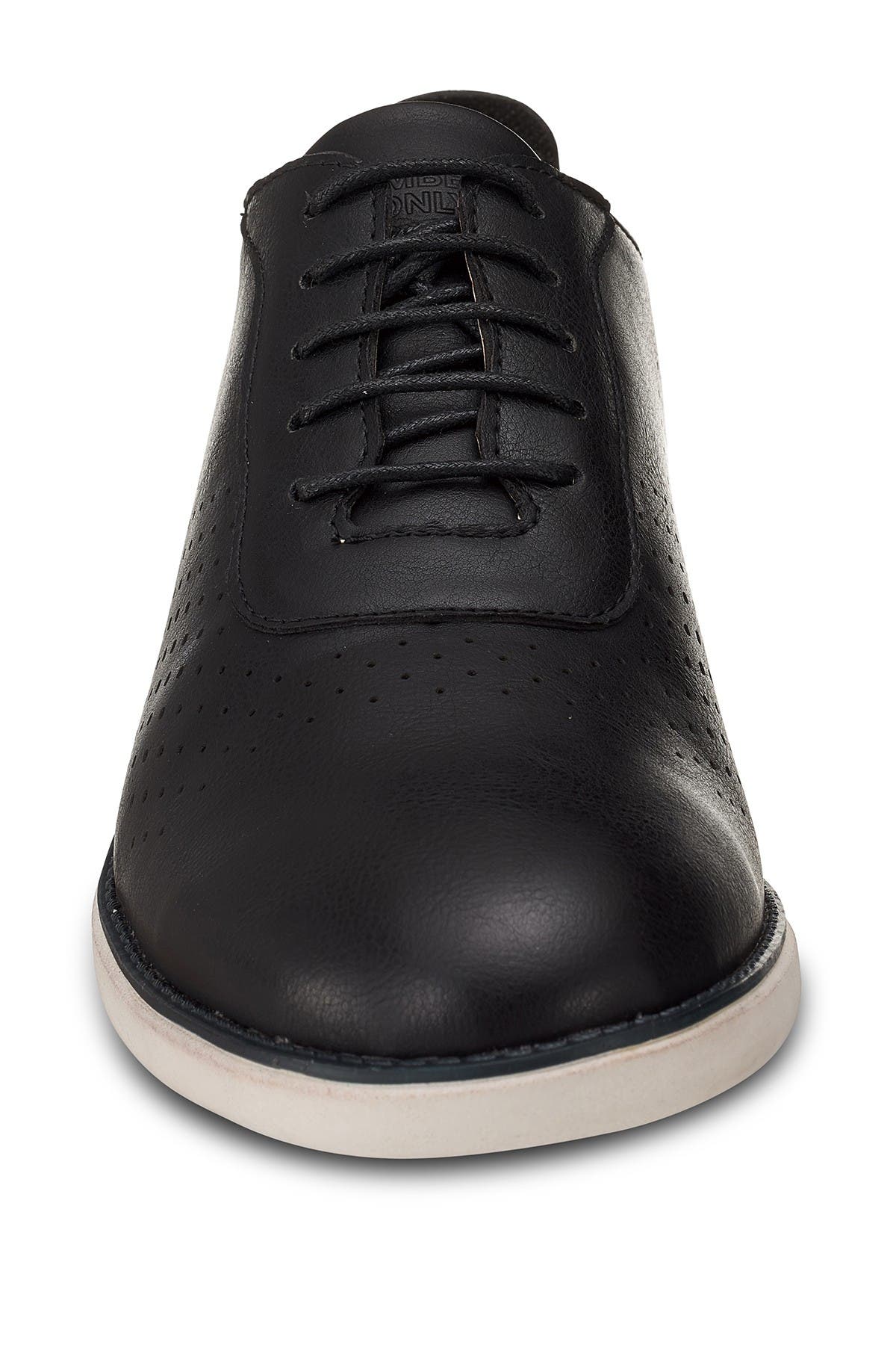 Members Only Perforated Oxford Shoe, Alternate, color, 