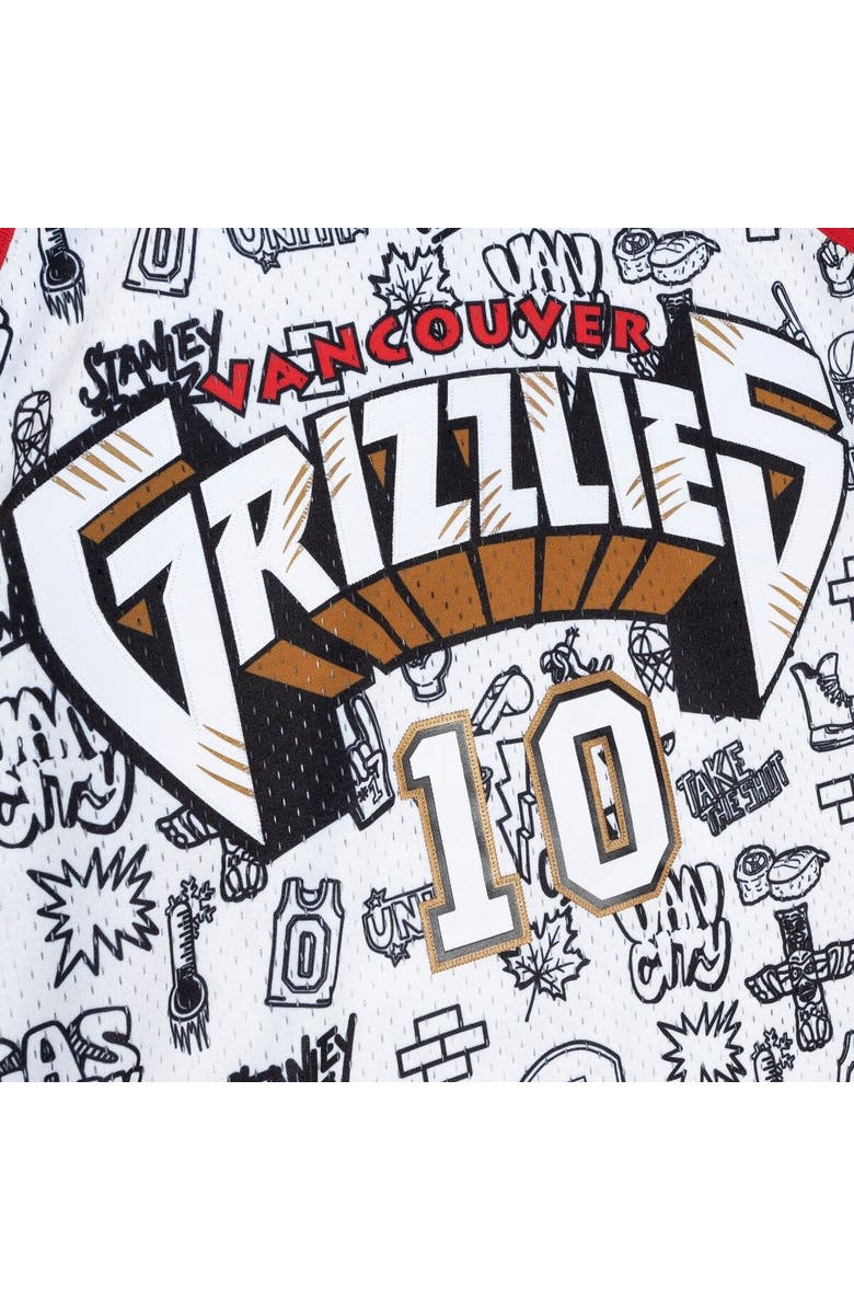 Mitchell & Ness Men's Mitchell & Ness Mike Bibby White Vancouver Grizzlies 1998/99 Swingman Jersey, Alternate, color, 