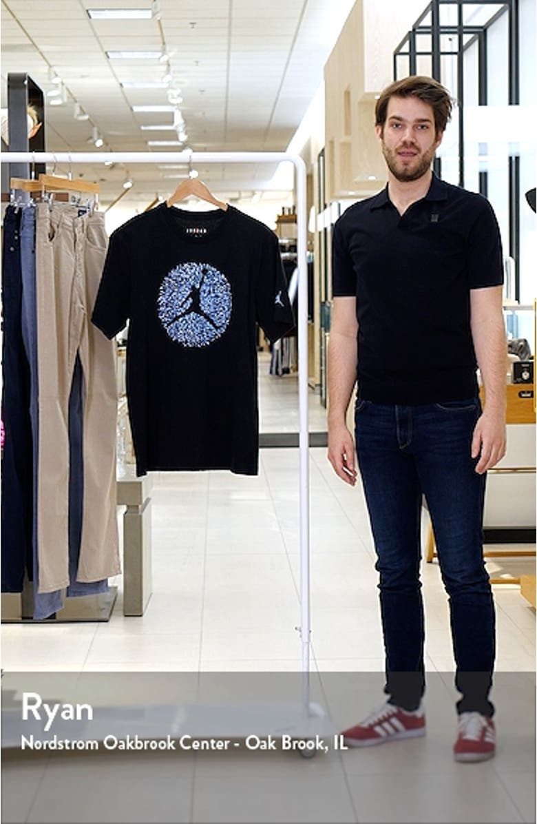 Pointillism Jumpman Graphic T-Shirt, sales video thumbnail