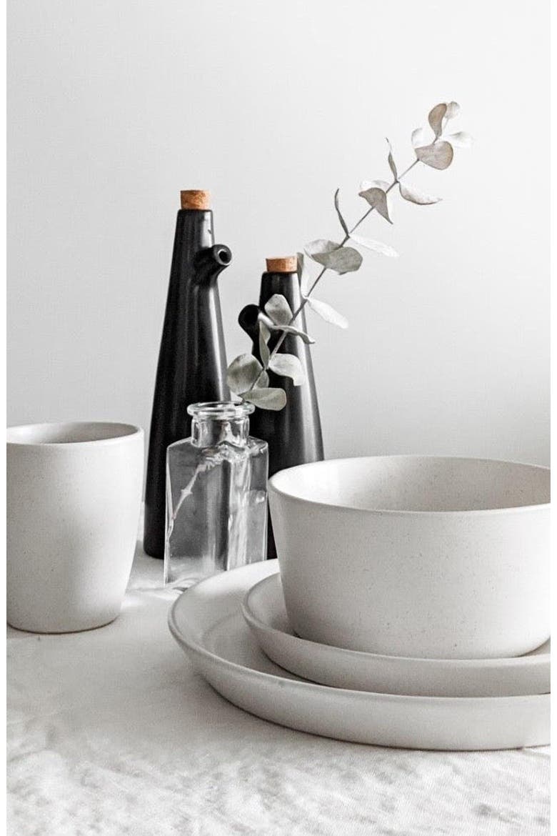 Albie Stoneware 32-Piece Dinnerware Set, Alternate, color, White 32-Pieces