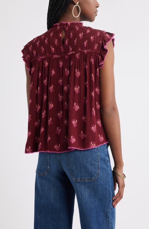 Treasure & Bond Shirred Ruffle Sleeve Top In Burgundy