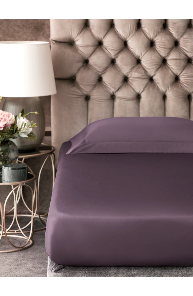 Togas Sensa flat sheet, Alternate, color, Purple