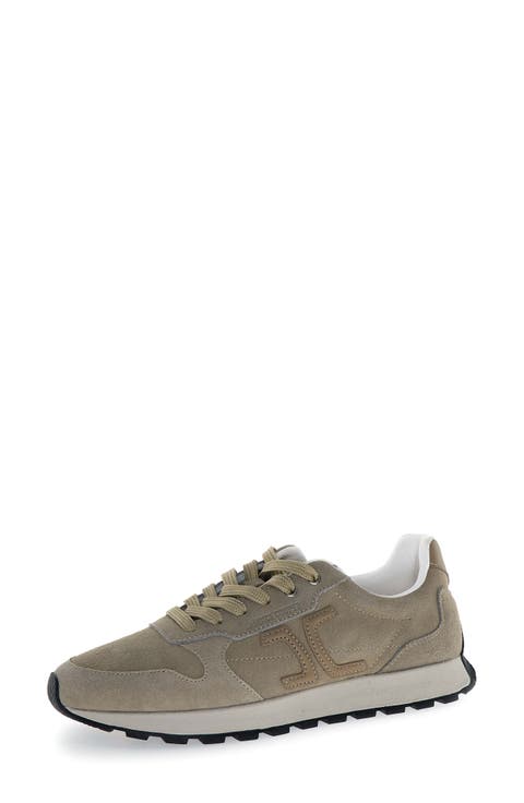 Plume 5 Sneaker