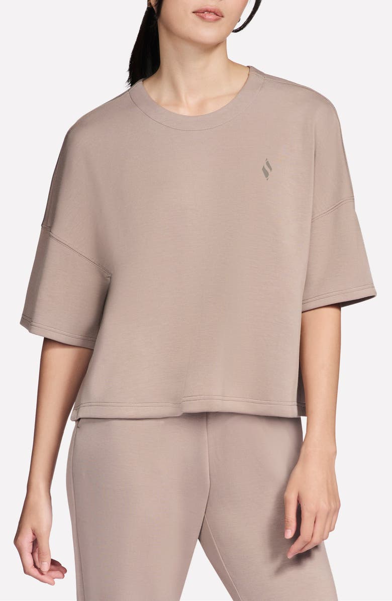SKECHERS Skechulux Elevate Tee, Main, color, Desert