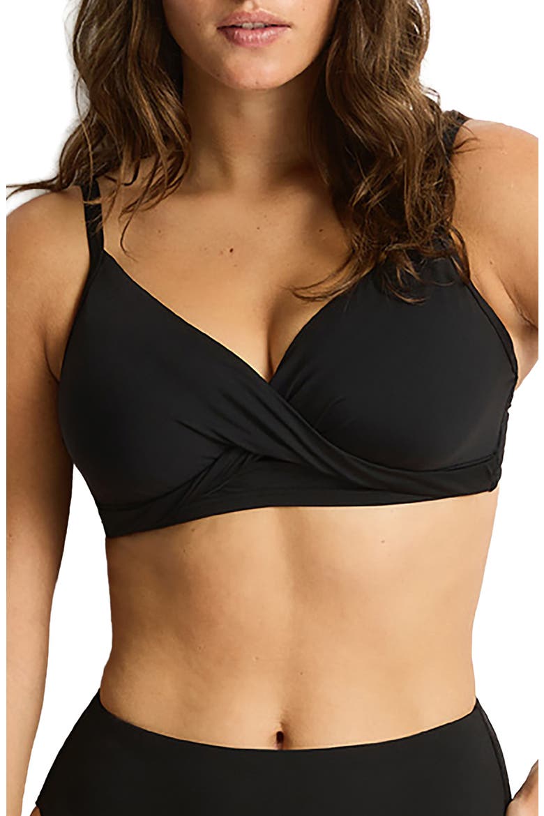 Twist Front DD- & E-Cup Underwire Bikini Top, Main, color, BLACK