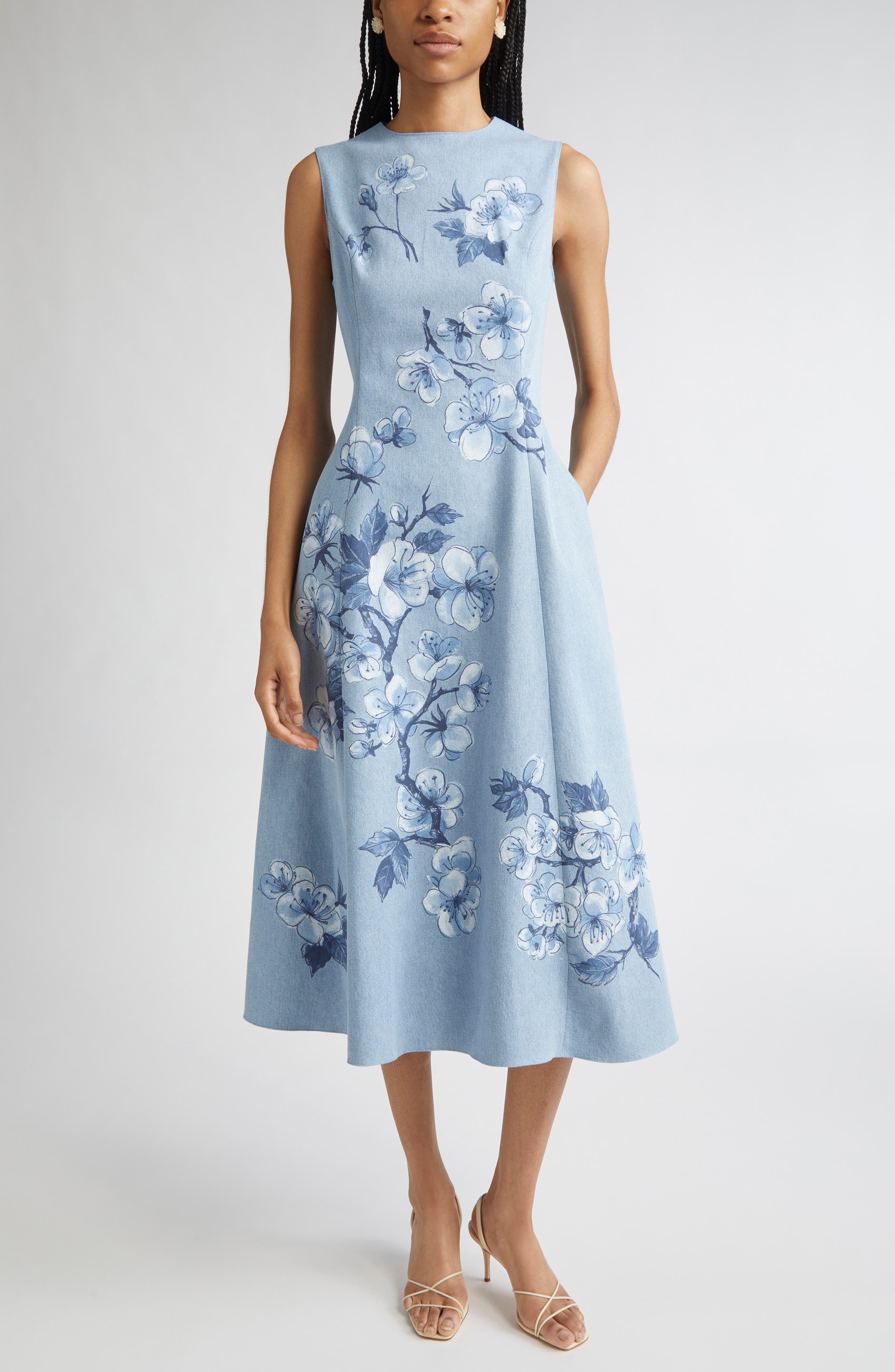 oscar de la renta denim dress Cherry Blossom Midi (Women) Floral dress Color:White (satin) sweetheart wedding dress designer WEST OF MELROSE Denim level detail to everyday
