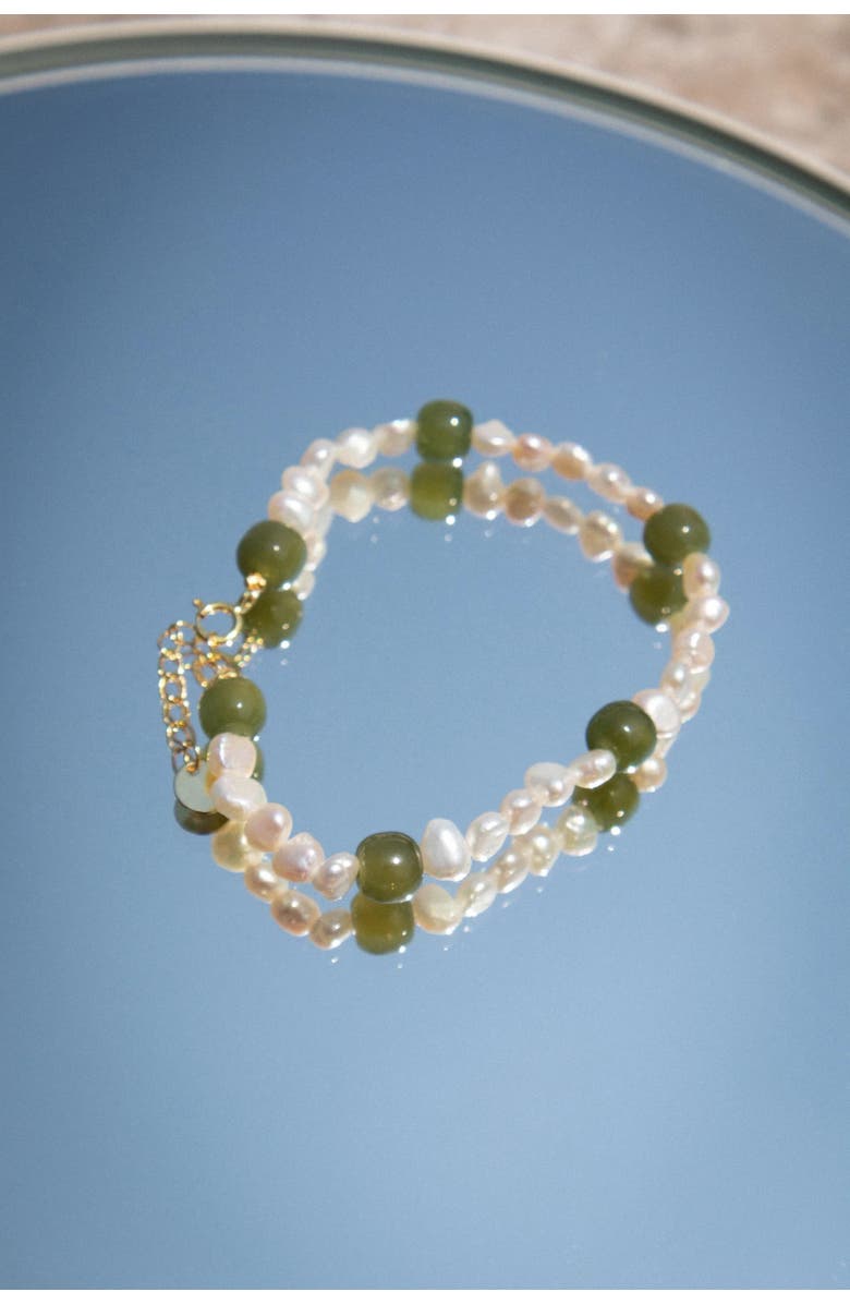 seree Isabelle Pearl and green jade bracelet, Alternate, color, Light Green
