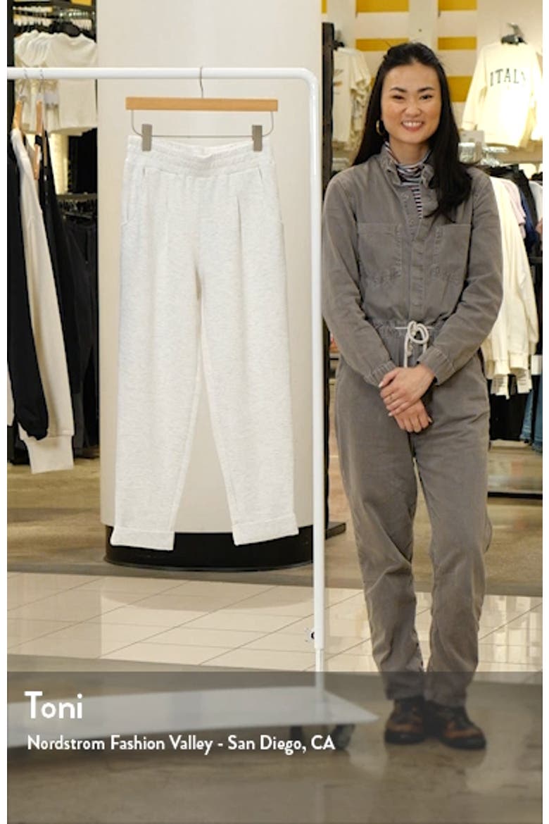 The Rolled Cuff 25-Inch Pants video