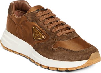 Prax Sneaker