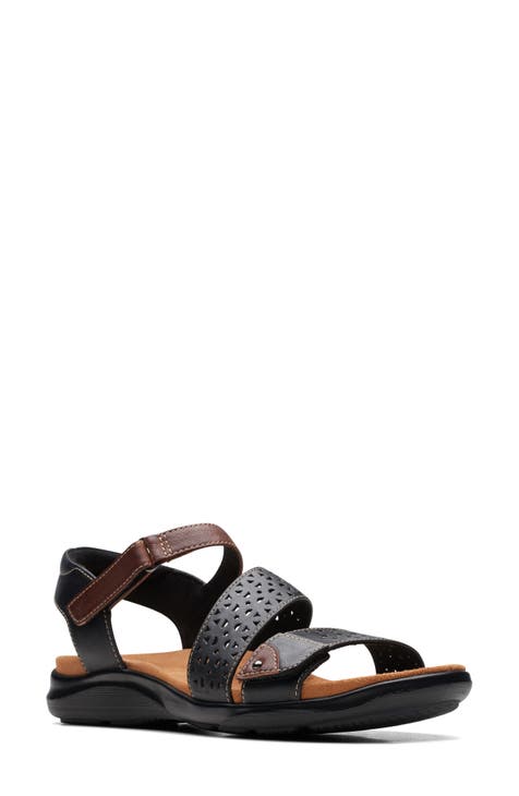 Women s Clarks Sandals and Flip Flops Nordstrom