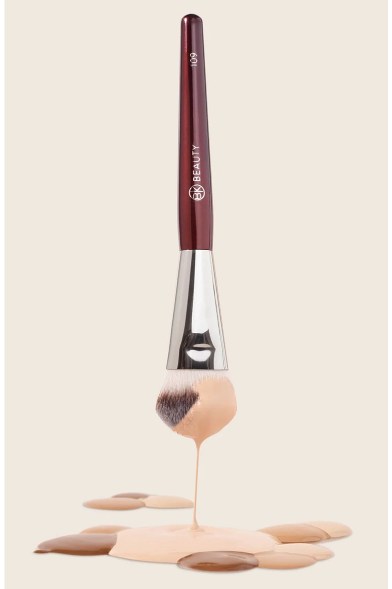 109 Mini Contoured Foundation Brush, Alternate, color, Burgundy