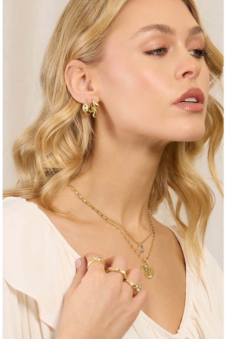 Modern Muse Faux Pearl Mariner Huggie Hoop Earrings, Alternate, color, GOLD