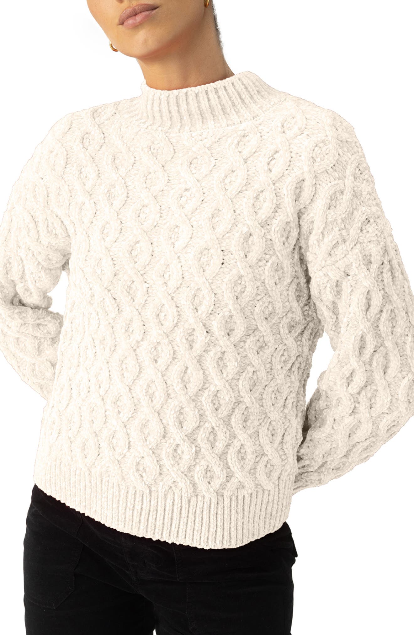 Sanctuary Cable Stitch Chenille Sweater in Light Almond 