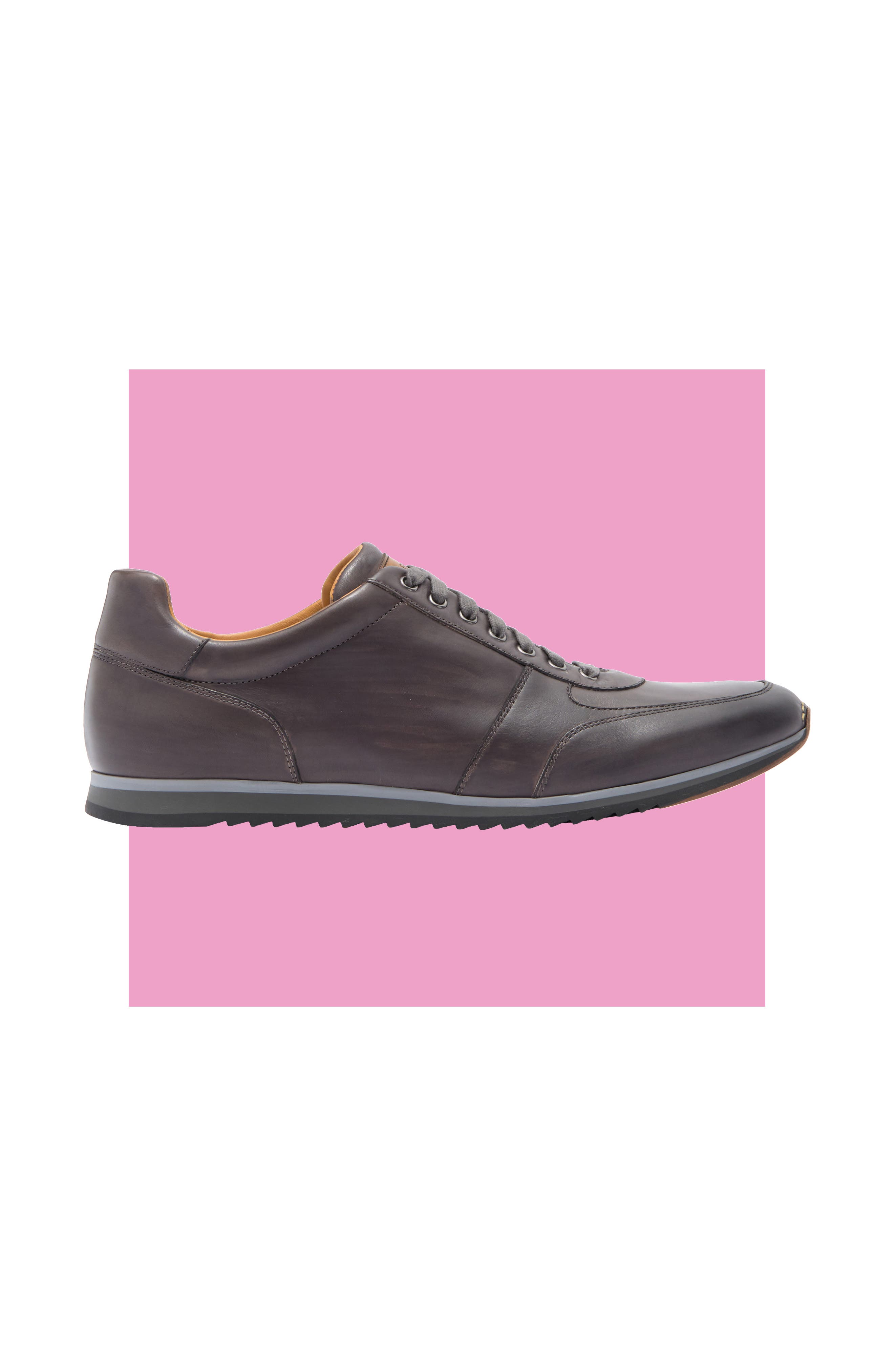 Low Top Sneaker