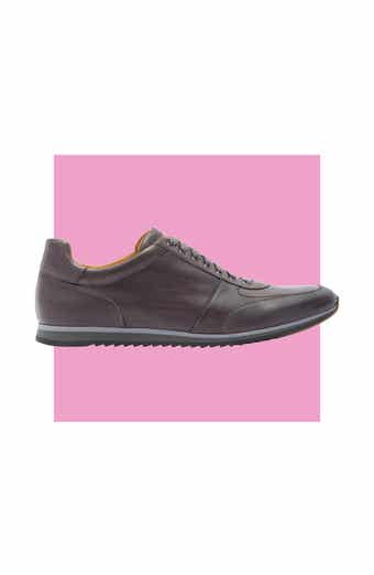 Low Top Sneaker