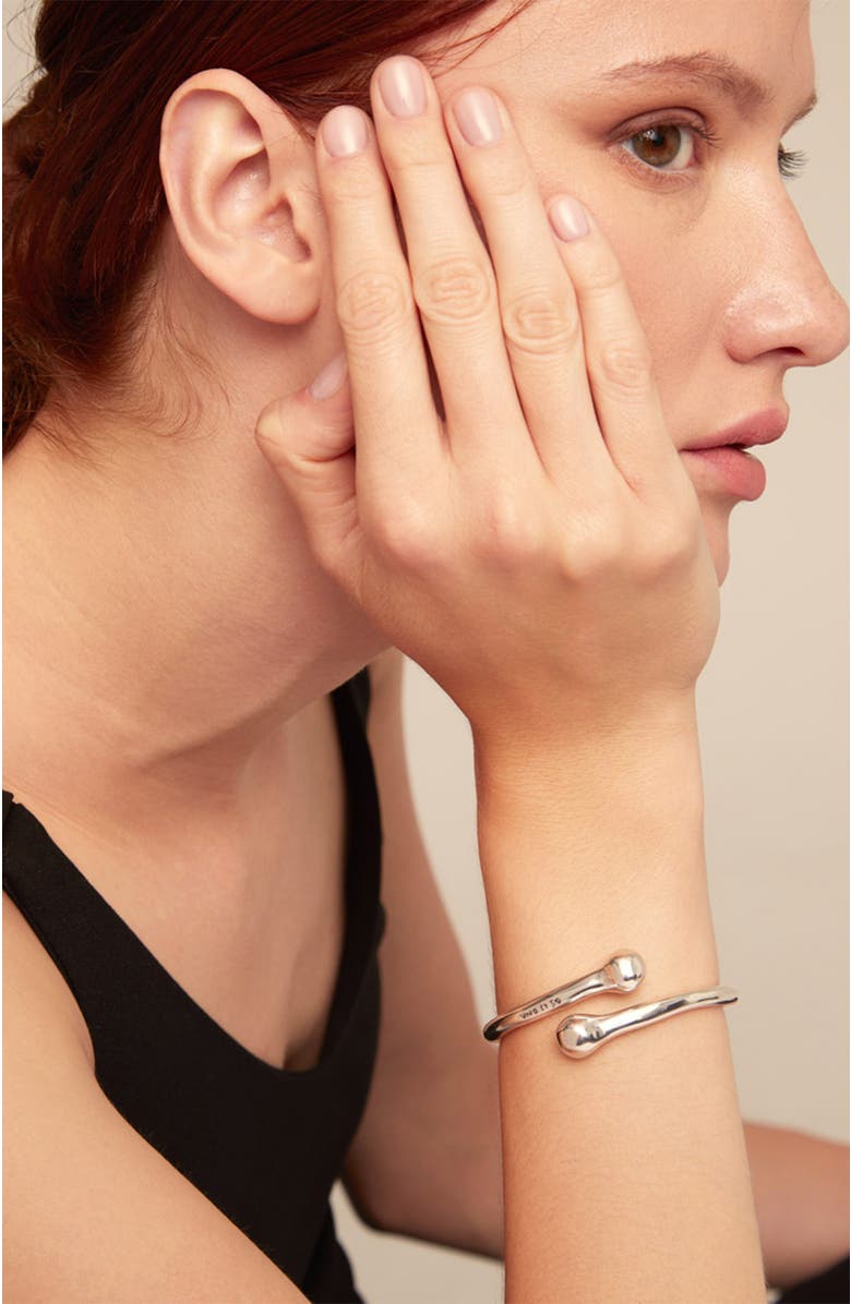 UNODE50 Rigid Bangle with Inner Spring, Alternate, color, Silver