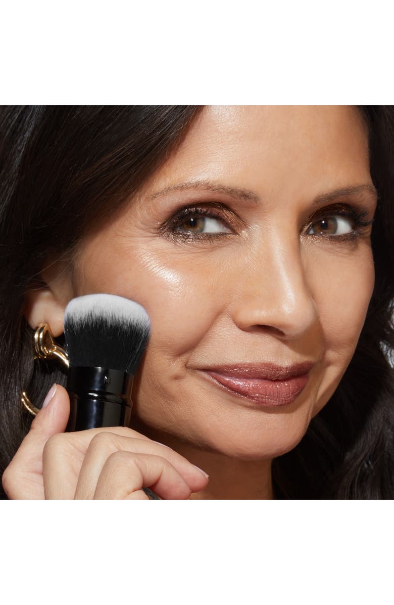 Laura Geller Beauty Retractable Airbrush Kabuki Brush, Alternate, color, 