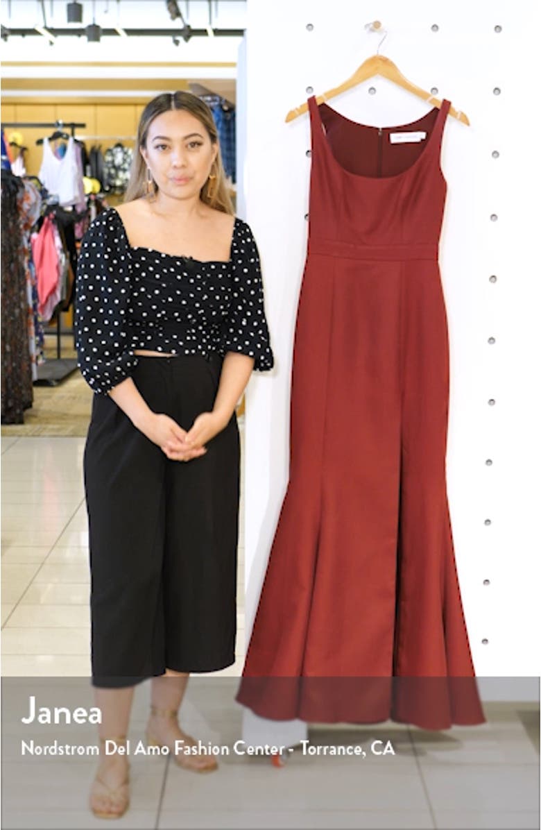 Selena Mermaid Gown, sales video thumbnail